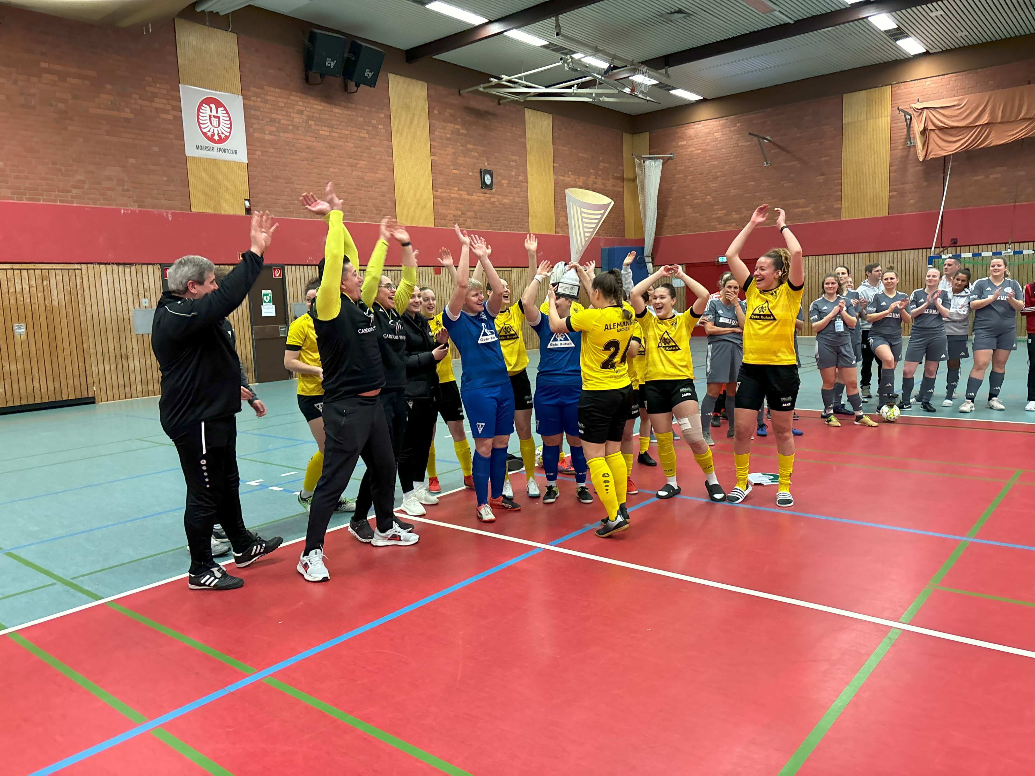Westdeutsche Frauen Futsal-Meisterschaft 2024: Alemannia Aachen bejubelt den Titel Foto/Video: WDFV